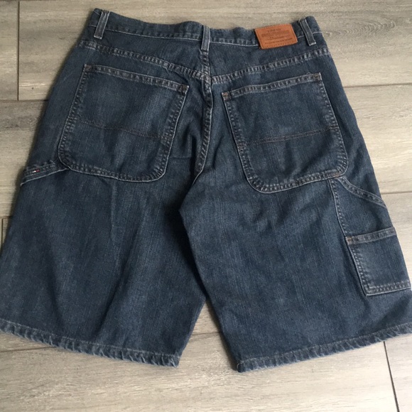 Tommy Hilfiger short - Picture 5 of 6